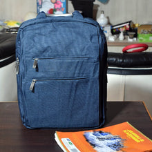 6138 USB Point Laptop Bag used widely in all kinds of official purposes as a laptop holder and cover and make's the laptop safe and secure. DeoDap